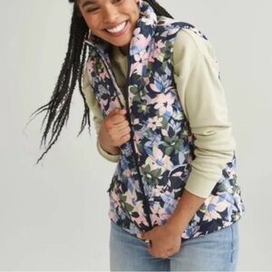 Vera Bradley Puffer Vest [Q20]